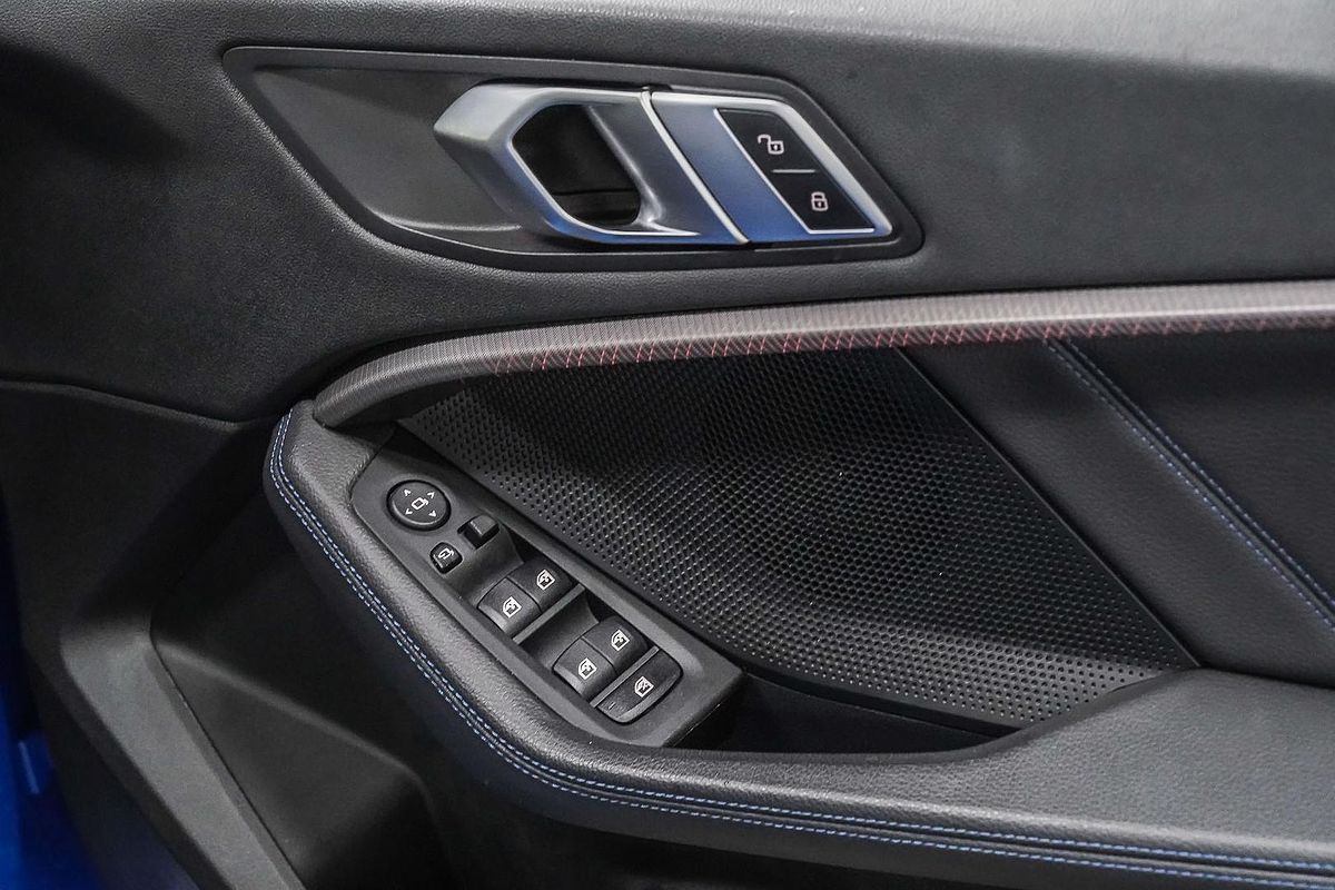 2023 BMW 2 Series 220i M Sport F44
