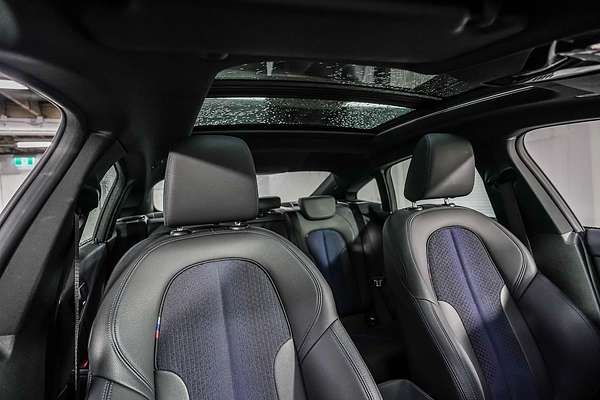 2023 BMW 2 Series 220i M Sport F44