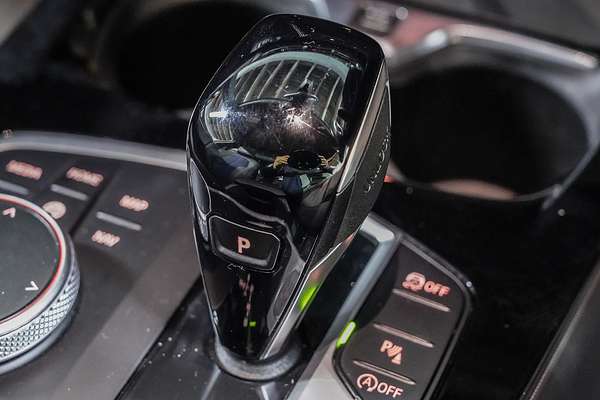 2023 BMW 2 Series 220i M Sport F44