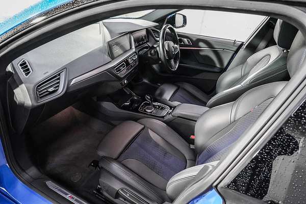 2023 BMW 2 Series 220i M Sport F44