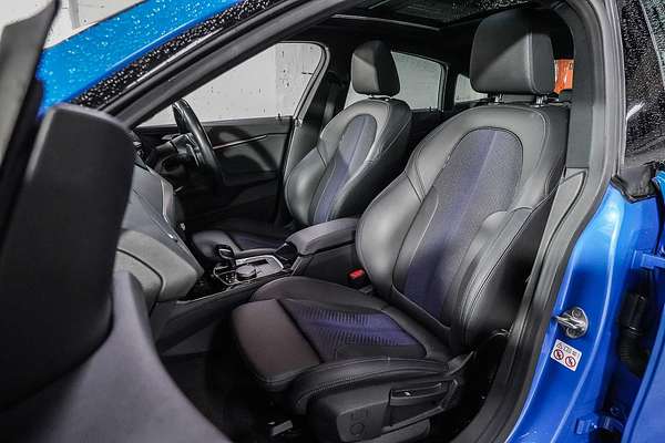 2023 BMW 2 Series 220i M Sport F44