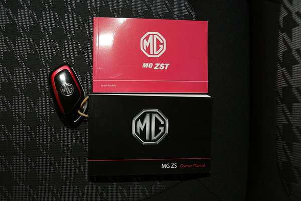 2023 MG ZST Core