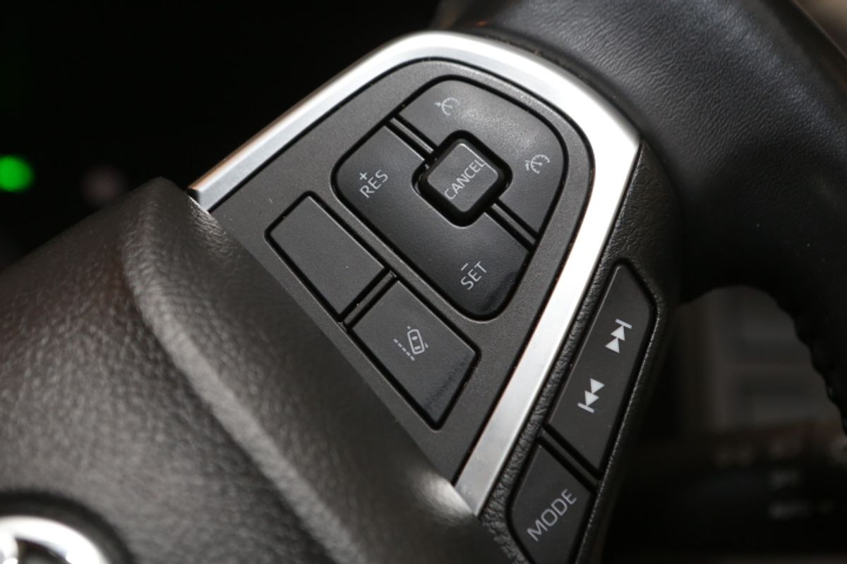 2019 Toyota Hiace Commuter GDH322R