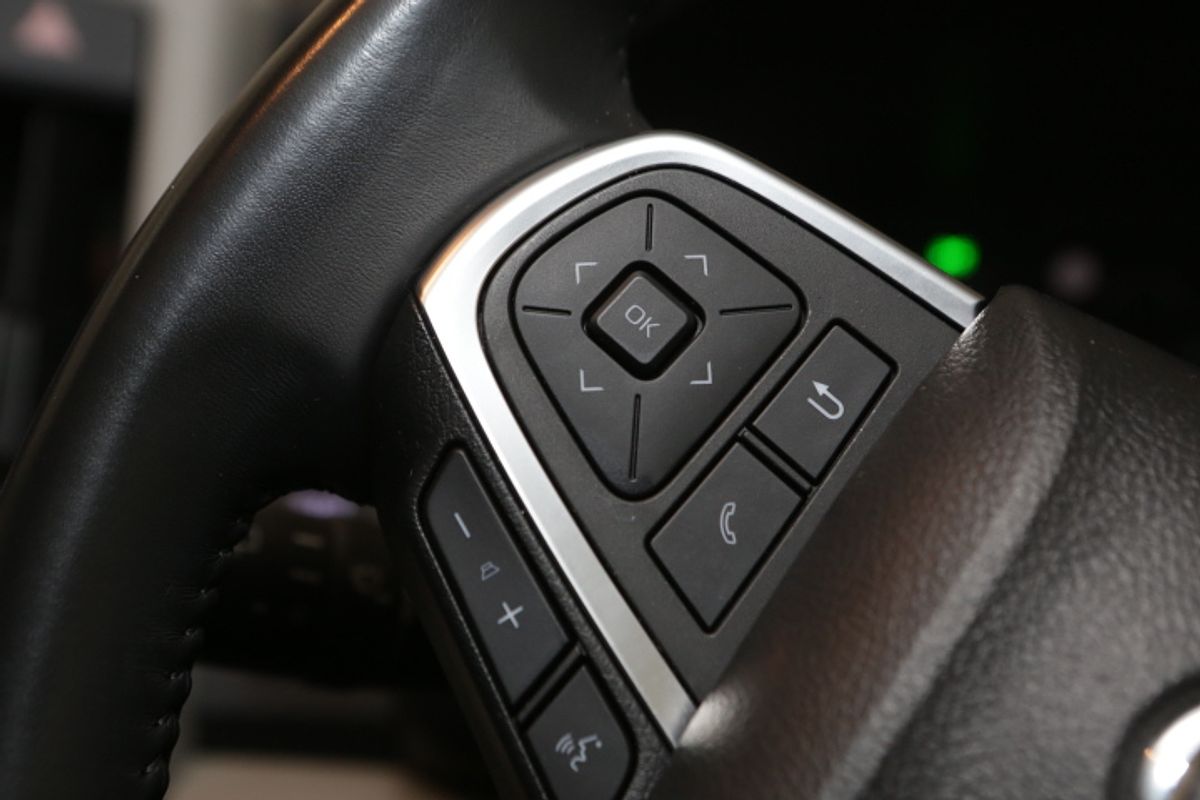 2019 Toyota Hiace Commuter GDH322R