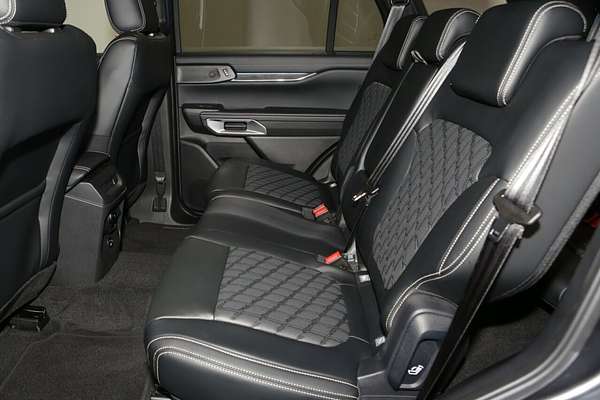 2024 Ford Everest Platinum 3.0L