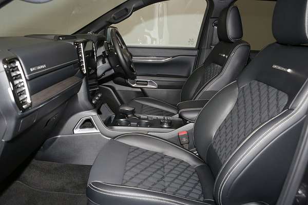 2024 Ford Everest Platinum 3.0L