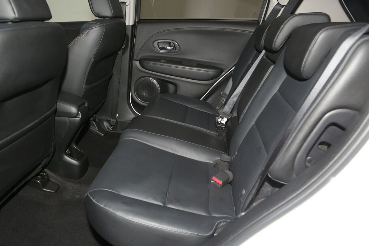 2016 Honda HR-V VTi-L