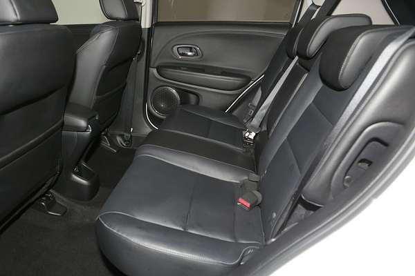 2016 Honda HR-V VTi-L