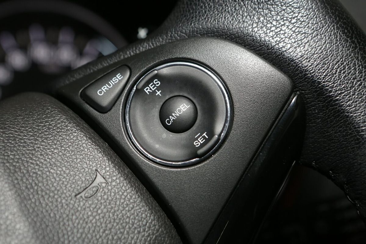 2016 Honda HR-V VTi-L