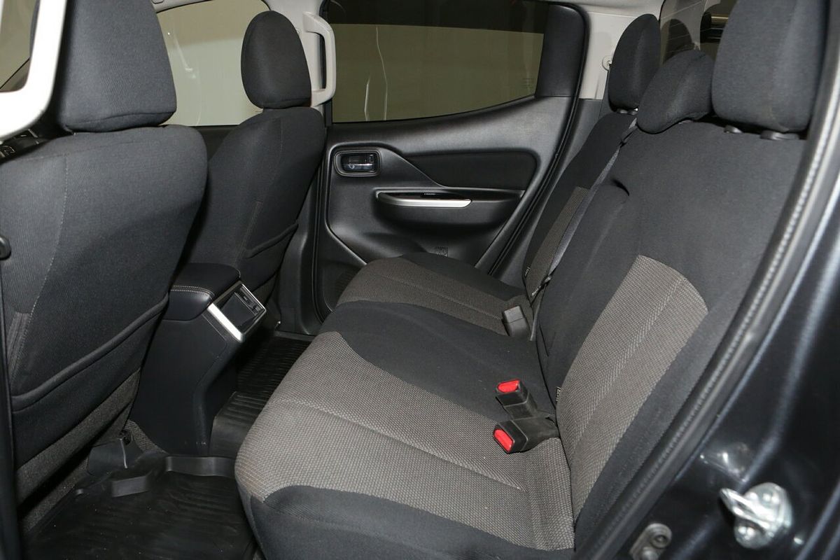 2019 Mitsubishi Triton GLS MR 4X4