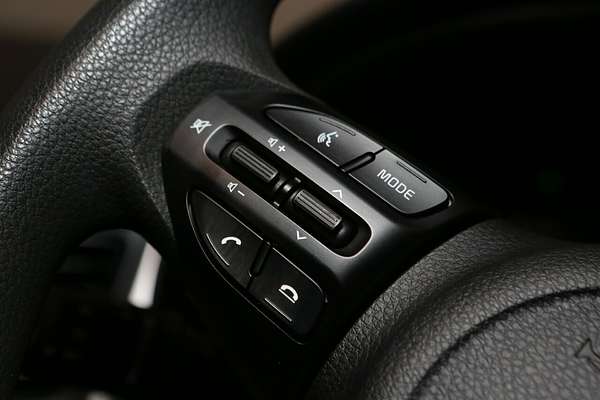 2021 Kia Stonic S YB