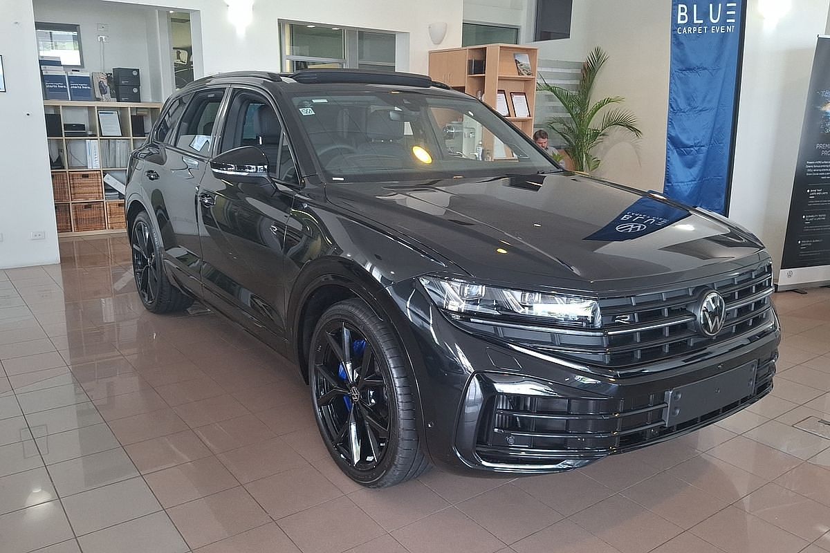 2024 Volkswagen Touareg R RC