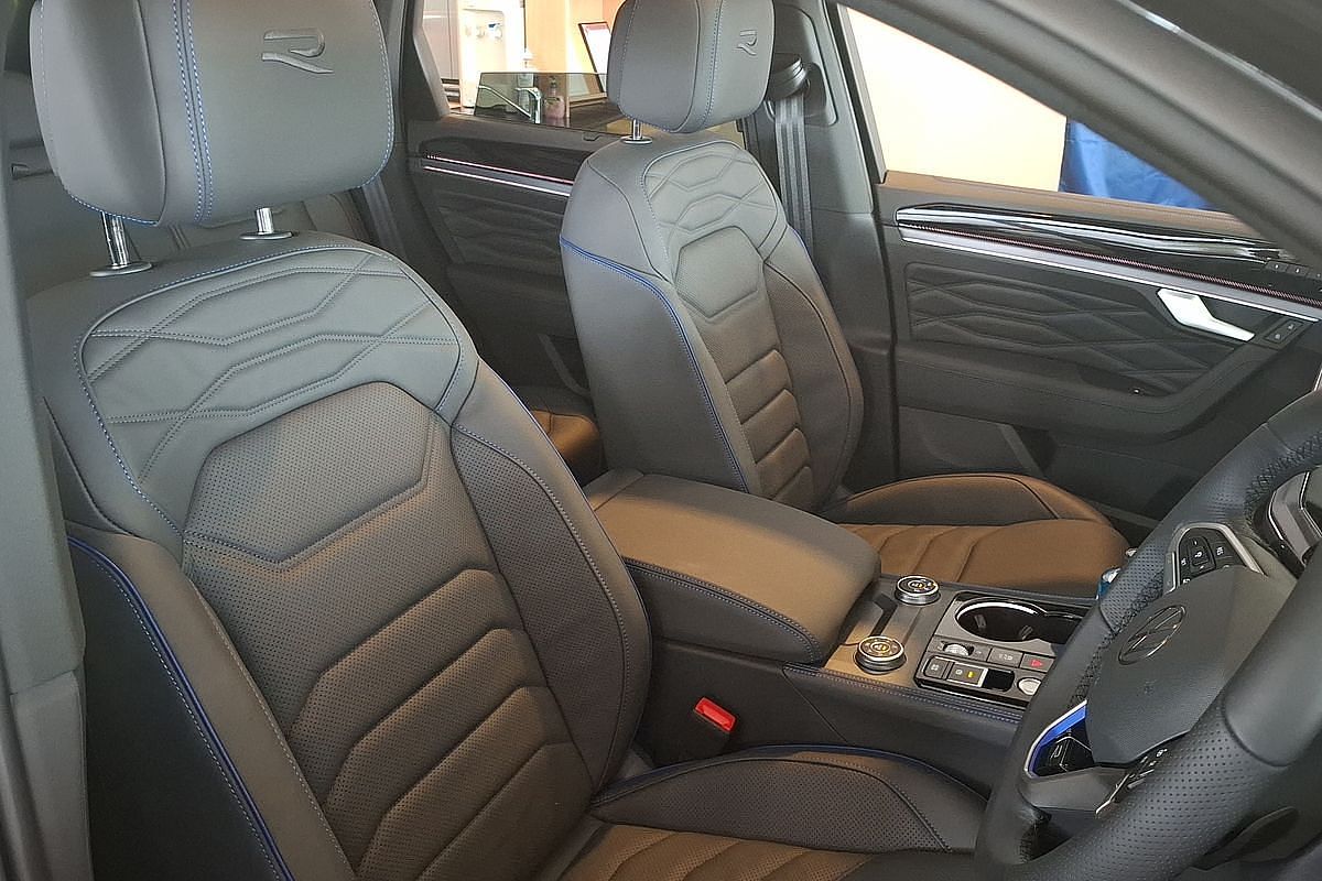 2024 Volkswagen Touareg R RC