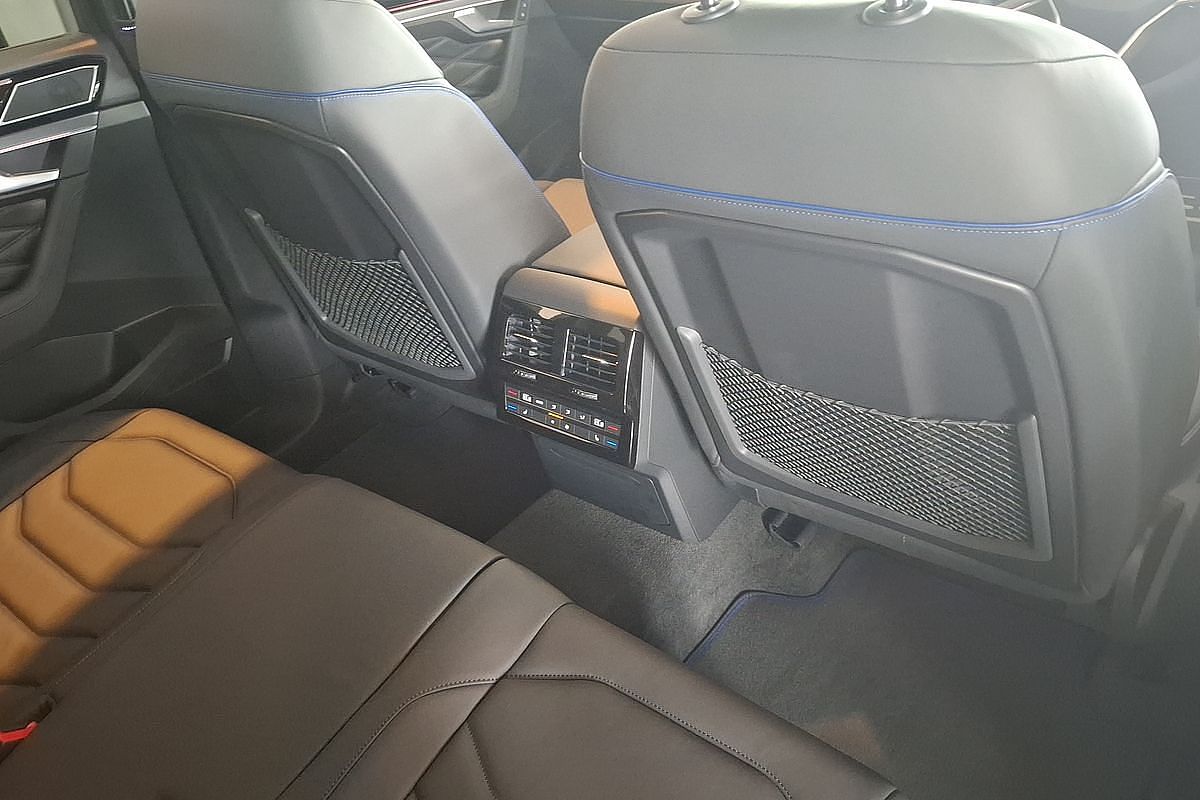 2024 Volkswagen Touareg R RC
