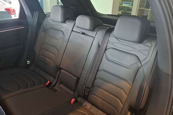 2024 Volkswagen Touareg R RC