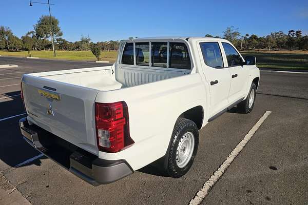 2024 Mitsubishi Triton GLX MV 4X4