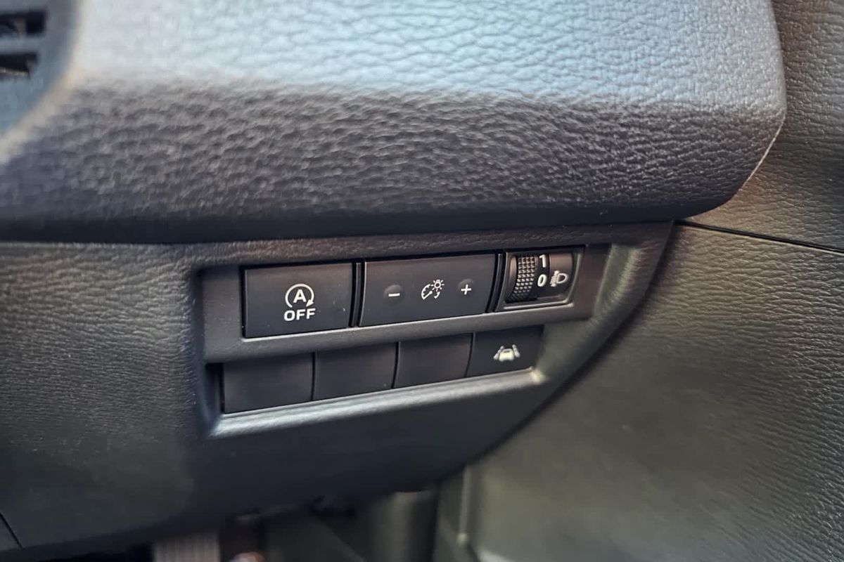 2024 Mitsubishi Triton GLX MV 4X4