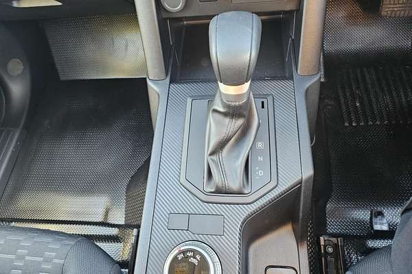 2024 Mitsubishi Triton GLX MV 4X4