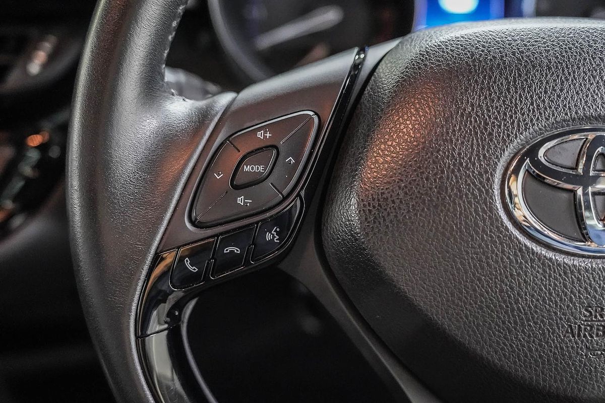2023 Toyota C-HR GXL NGX10R