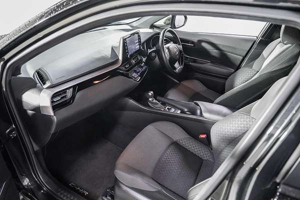 2023 Toyota C-HR GXL NGX10R