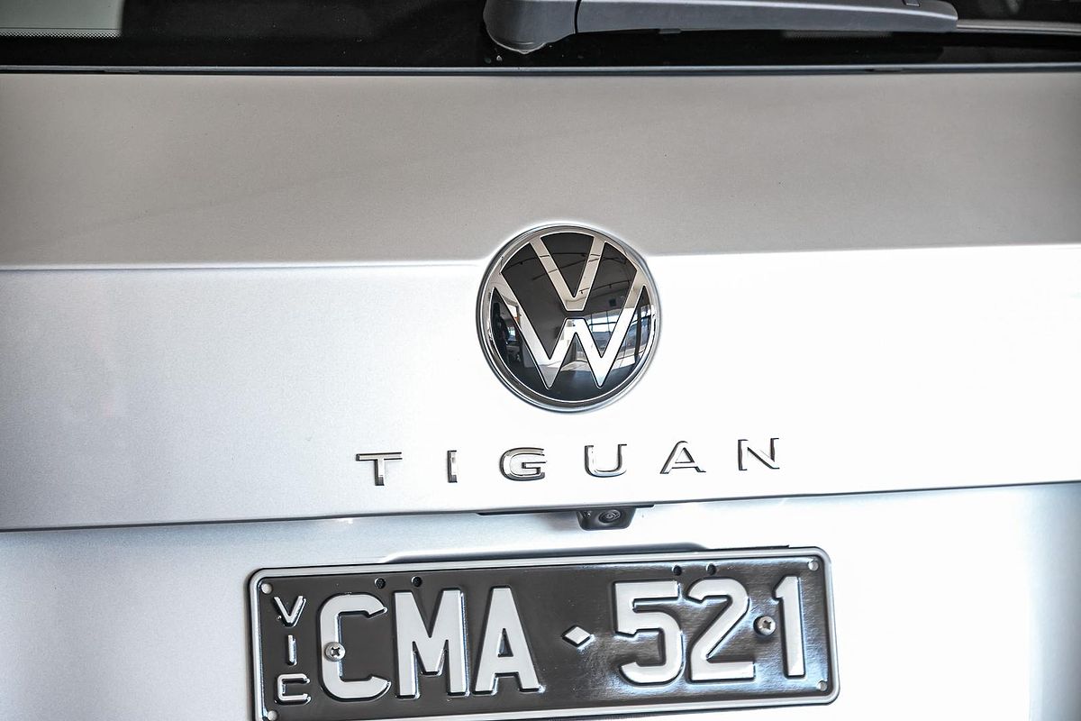 2023 Volkswagen Tiguan 162TSI R-Line 5N