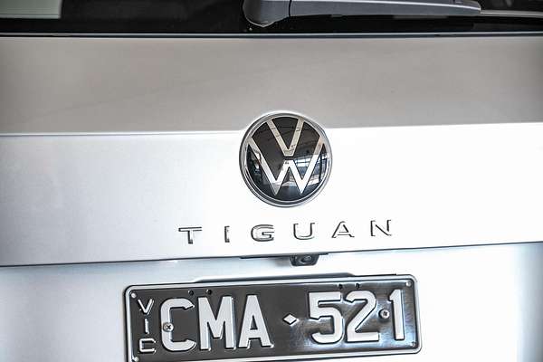 2023 Volkswagen Tiguan 162TSI R-Line 5N