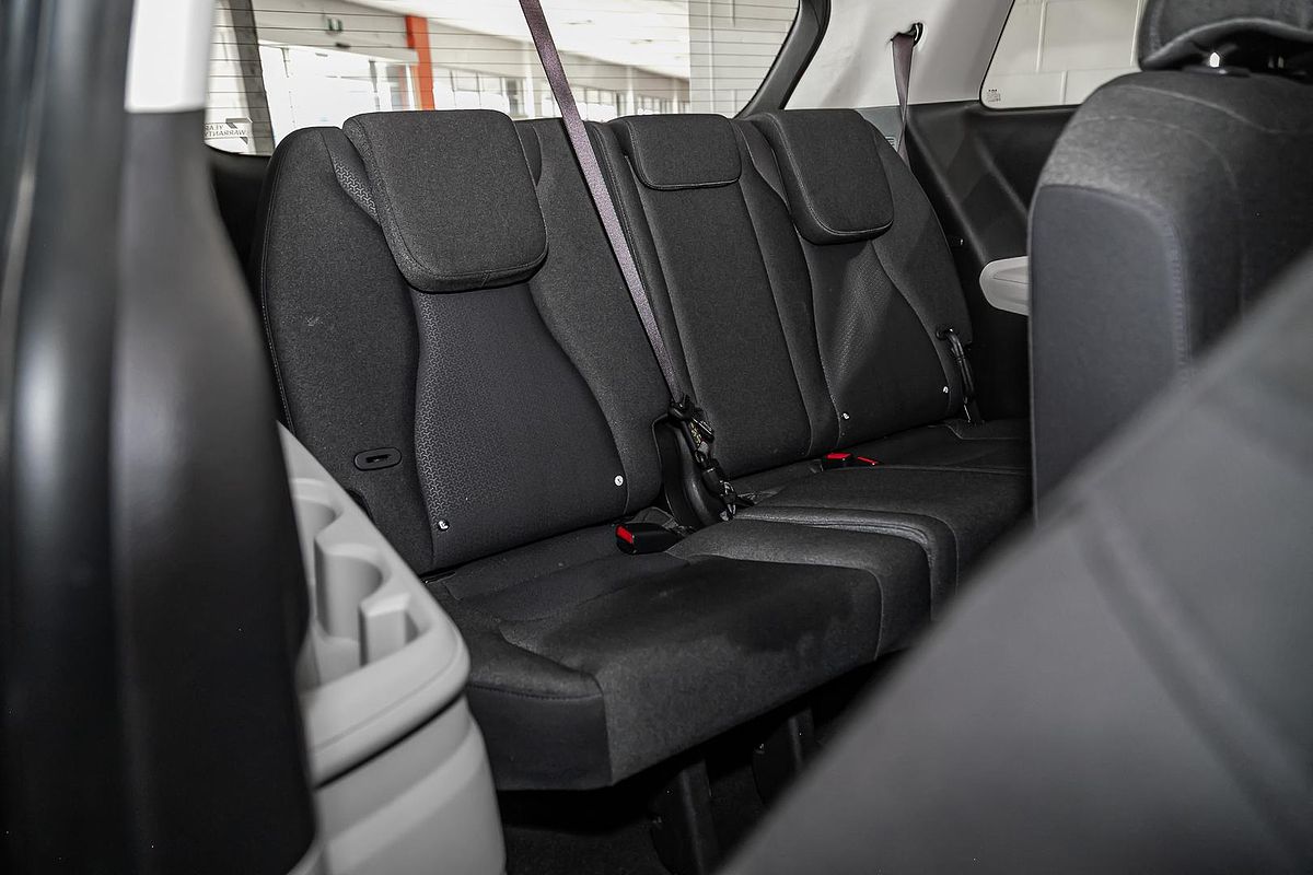 2022 Kia Carnival S KA4