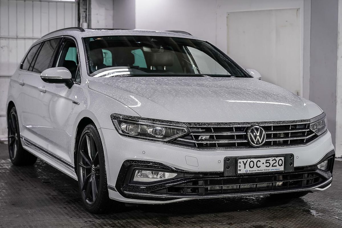 2023 Volkswagen Passat 206TSI R-Line B8