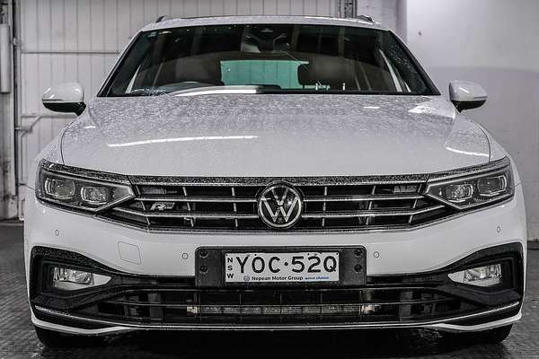 2023 Volkswagen Passat 206TSI R-Line B8