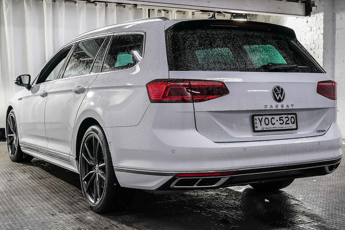 2023 Volkswagen Passat 206TSI R-Line B8