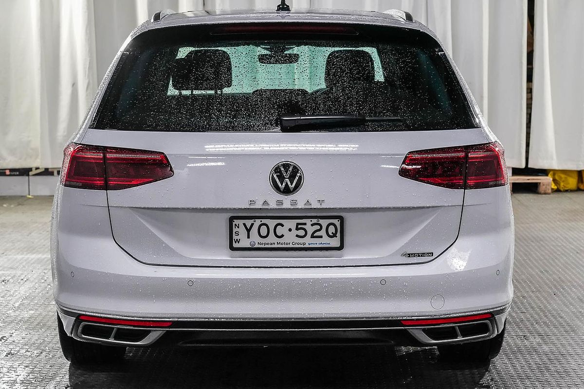 2023 Volkswagen Passat 206TSI R-Line B8
