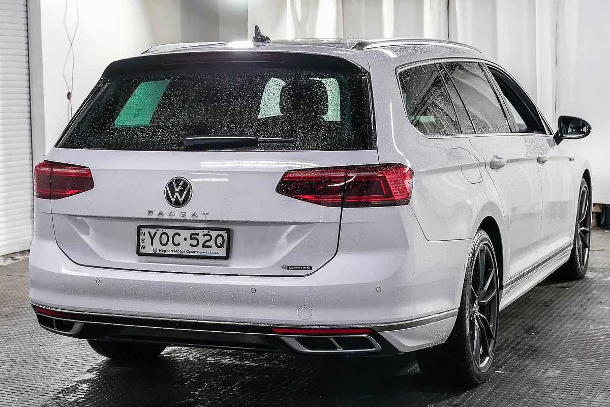 2023 Volkswagen Passat 206TSI R-Line B8
