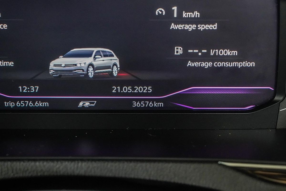 2023 Volkswagen Passat 206TSI R-Line B8
