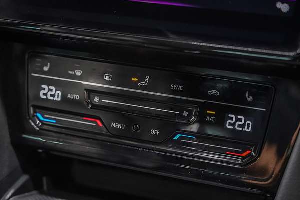 2023 Volkswagen Passat 206TSI R-Line B8