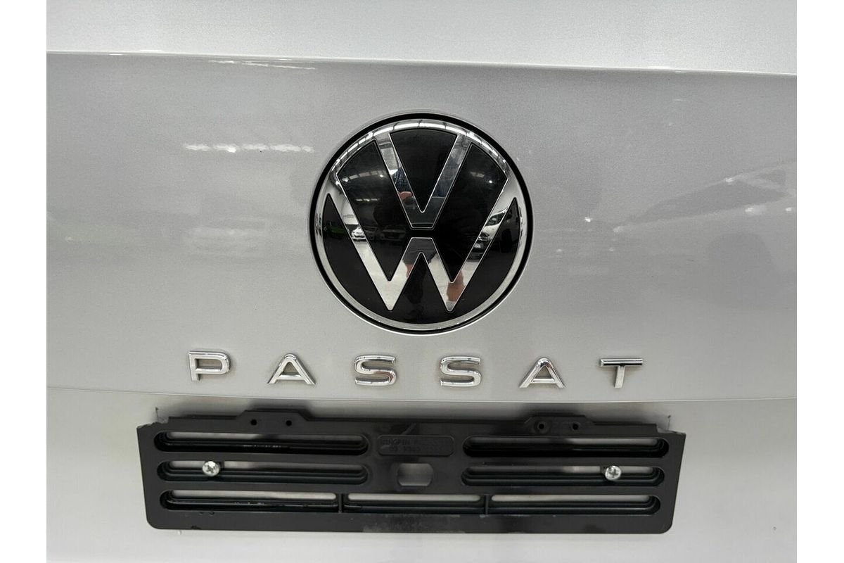 2021 Volkswagen Passat 206TSI R-Line B8
