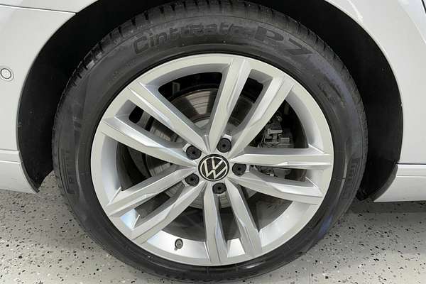 2021 Volkswagen Passat 206TSI R-Line B8