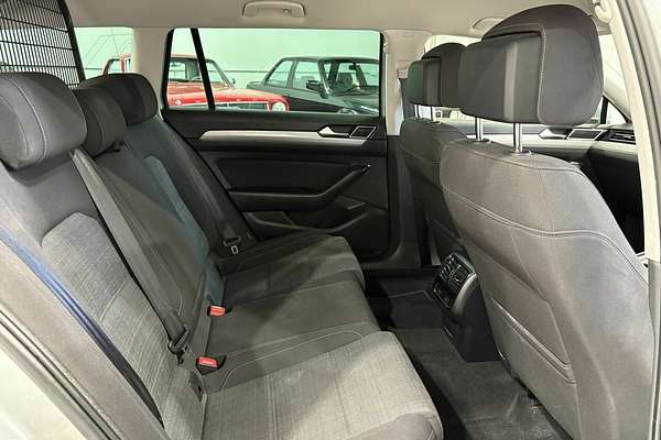 2021 Volkswagen Passat 206TSI R-Line B8