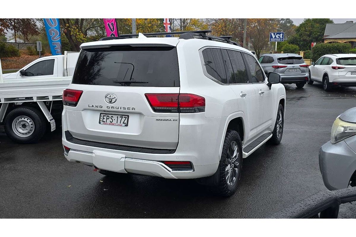 2021 Toyota Landcruiser Sahara ZX FJA300R