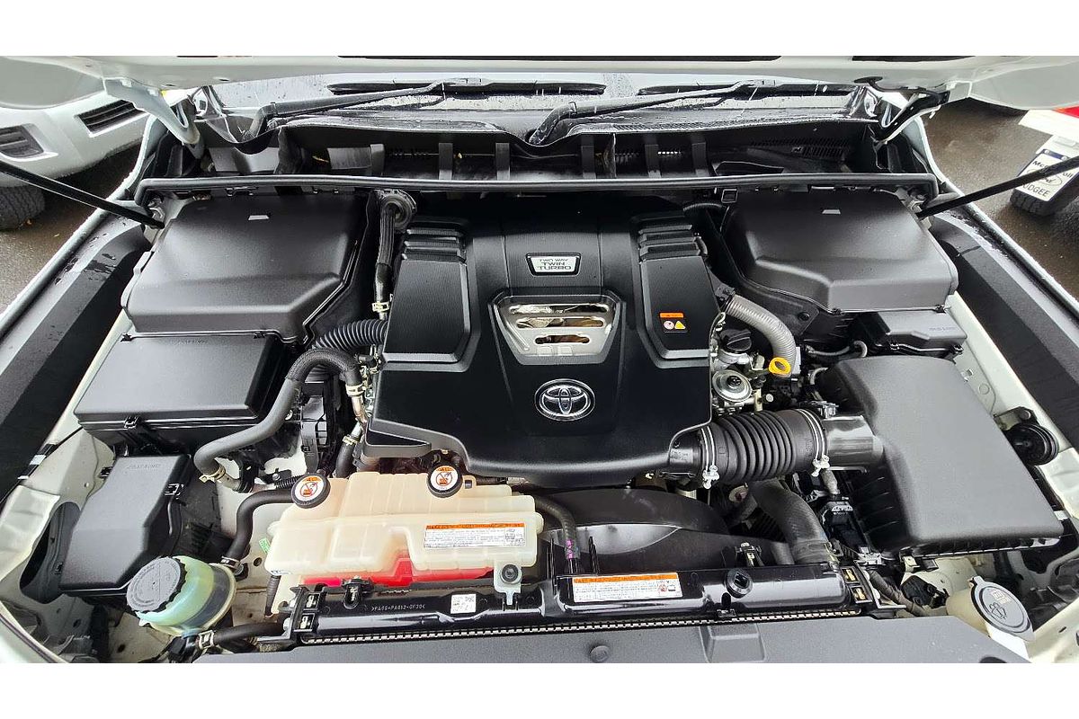 2021 Toyota Landcruiser Sahara ZX FJA300R