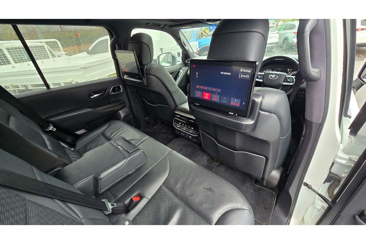 2021 Toyota Landcruiser Sahara ZX FJA300R