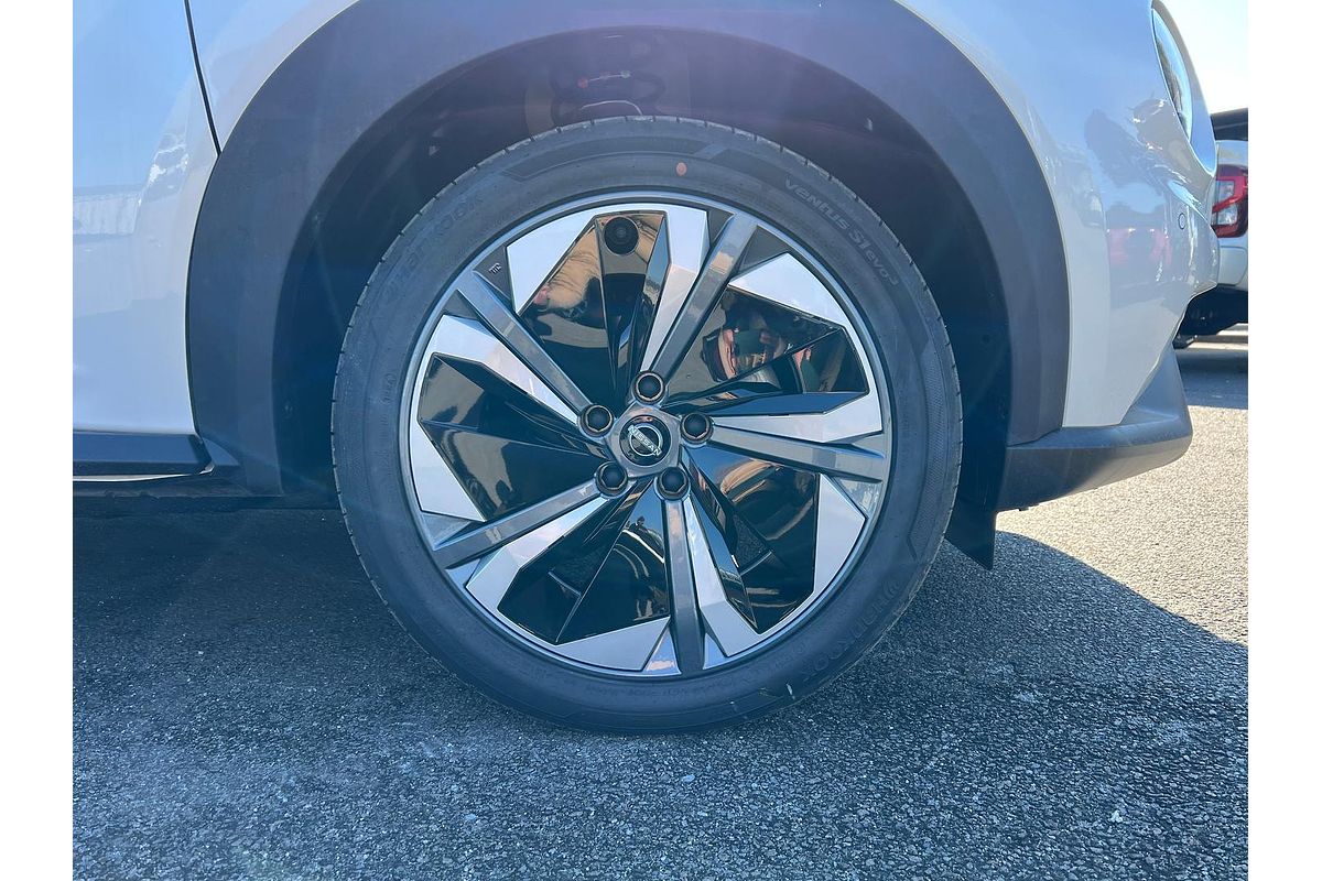 2024 Nissan JUKE ST-L F16