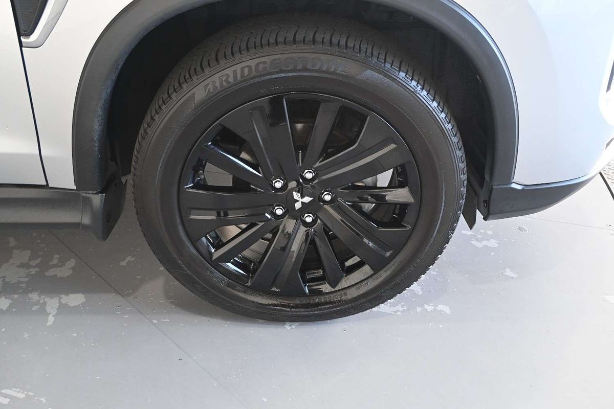 2023 Isuzu MU-X LS-T
