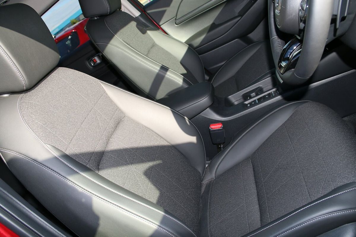 2023 Honda HR-V e:HEV L
