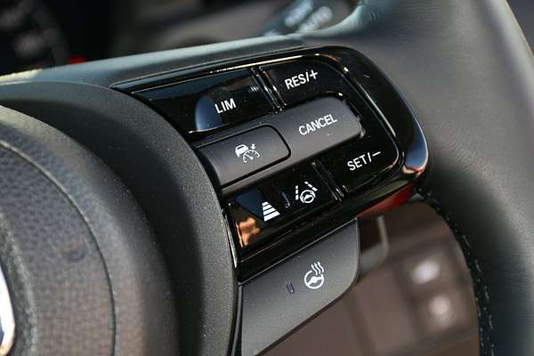 2023 Honda HR-V e:HEV L