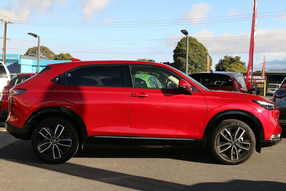 2023 Honda HR-V e:HEV L