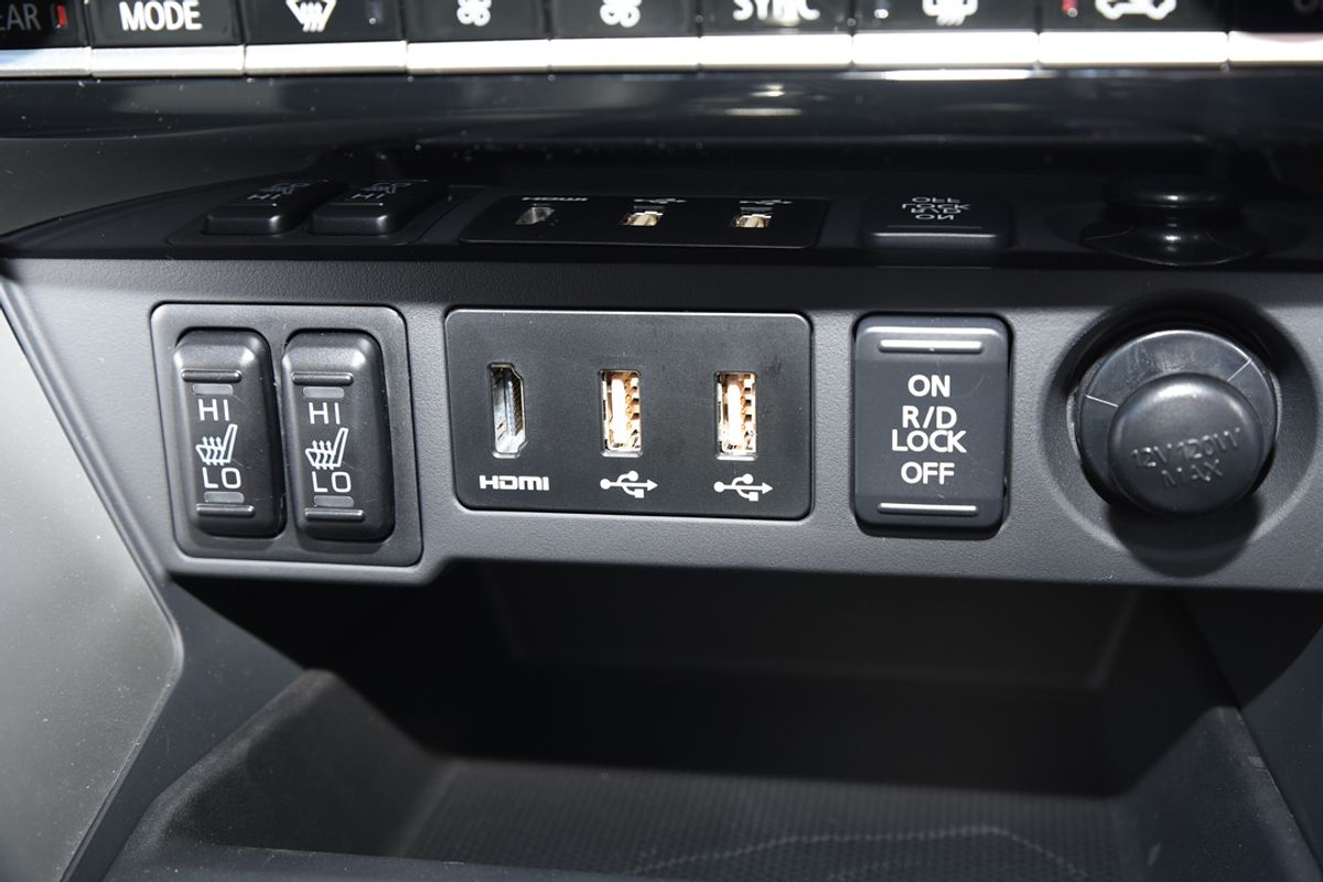 2025 Mitsubishi Pajero Sport Exceed QG