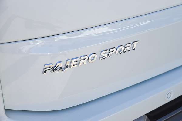 2025 Mitsubishi Pajero Sport Exceed QG