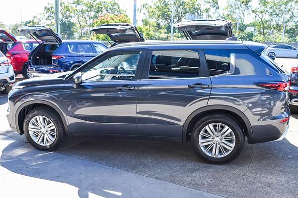 2024 Mitsubishi Outlander LS ZM