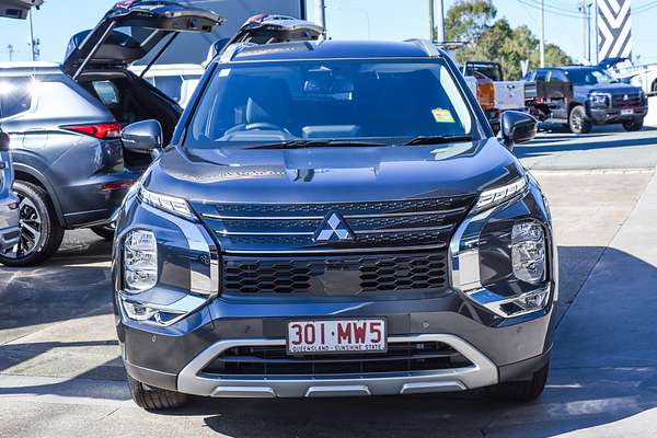 2024 Mitsubishi Outlander LS ZM