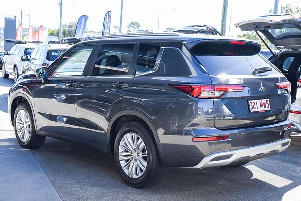 2024 Mitsubishi Outlander LS ZM